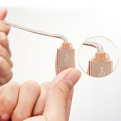  iPhone 7 Plus, MFi Lightning数据线  